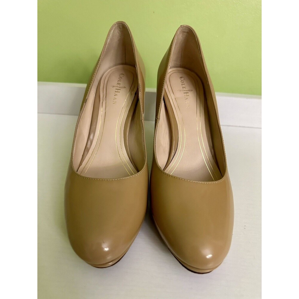 COLE HAAN Chelsea Air‎ Pump Women's 6B Tan Patent Slip On Platform Heel Shoe GUC